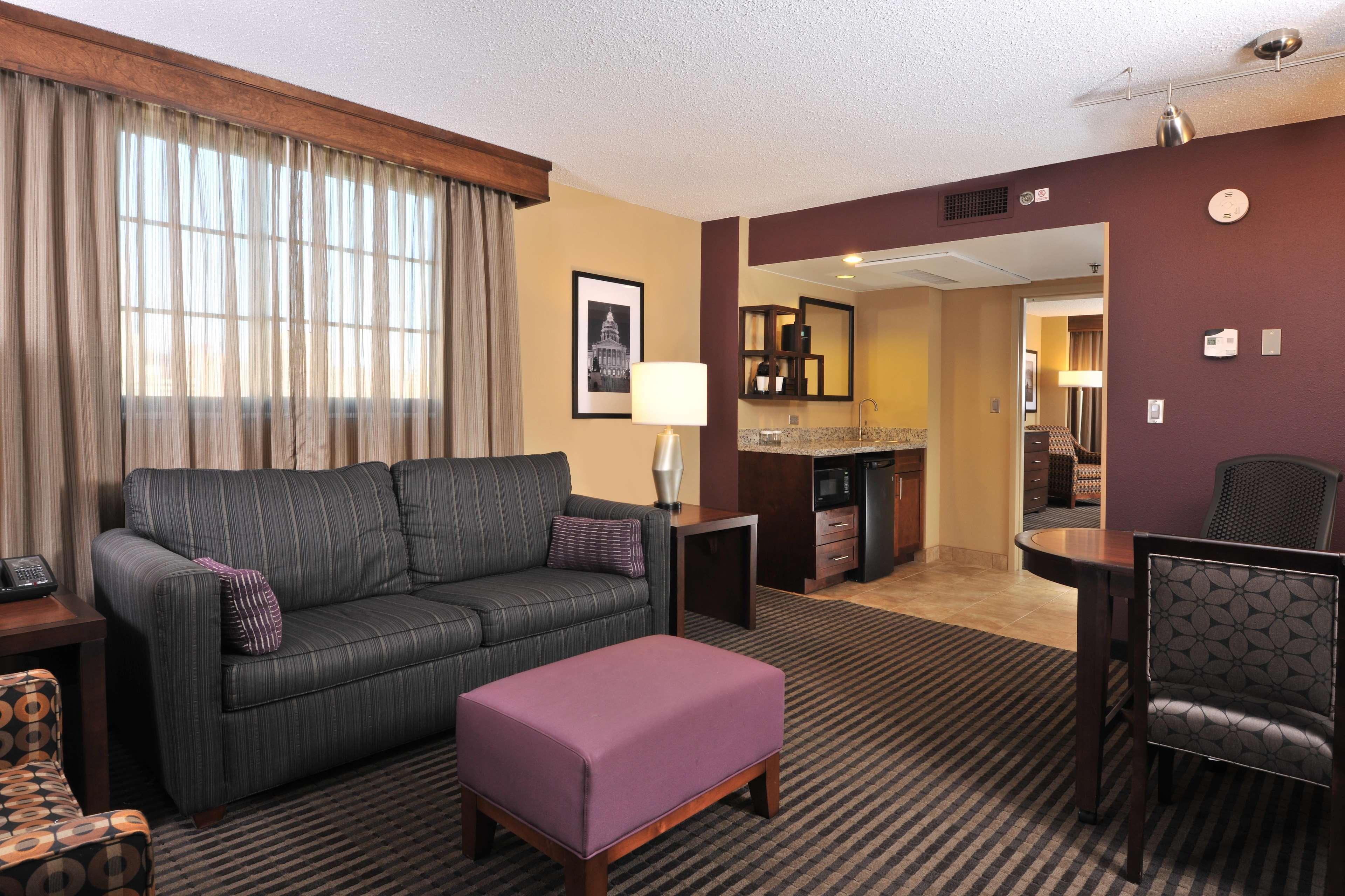 Embassy Suites Des Moines Downtown Habitación foto